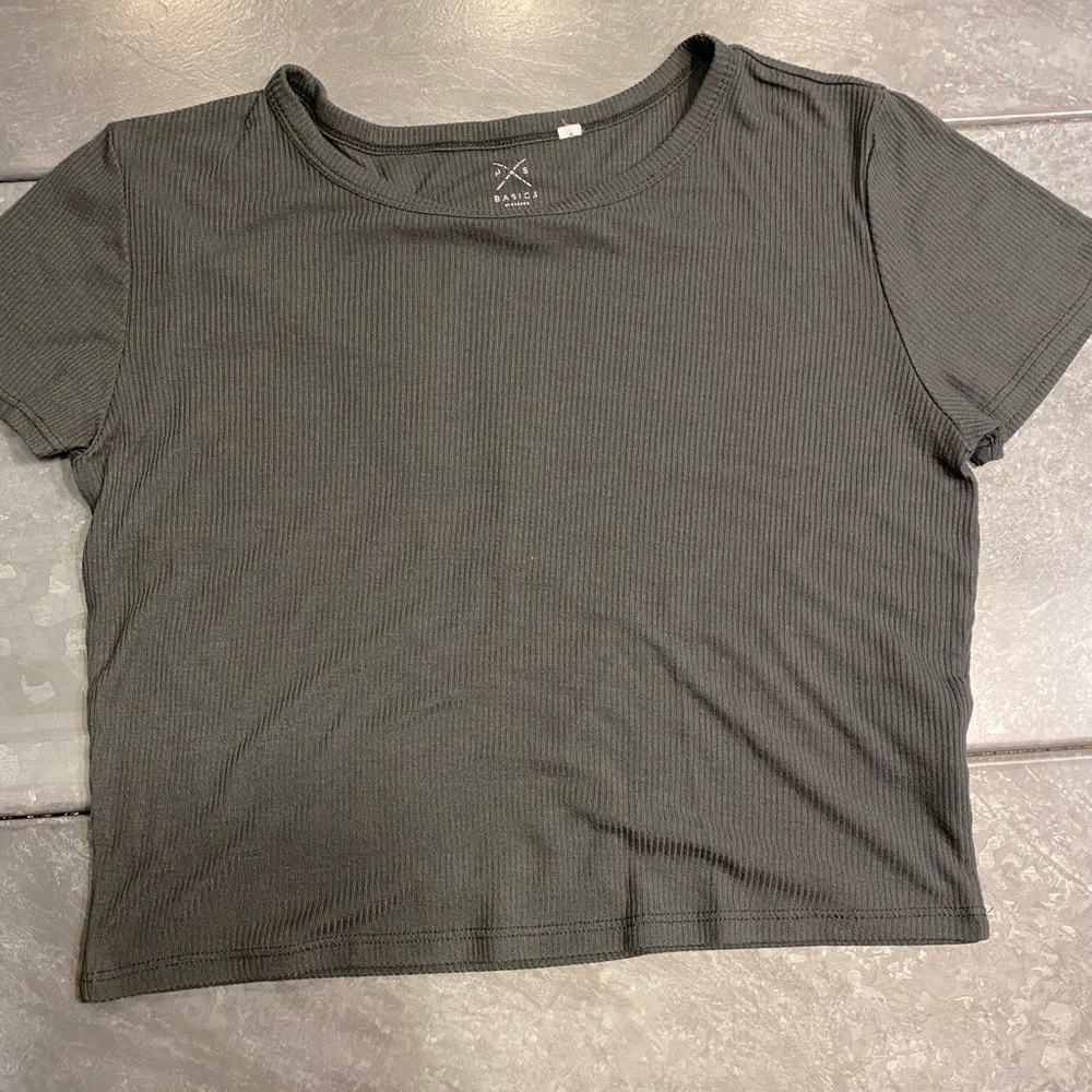 Ribbed charcoal grey PS basics t-shirt